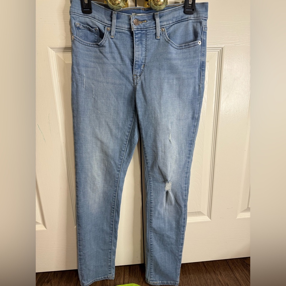 Levi's 311 Shaping Skinny Jeans Women's 28 Light Wash Stretch‎ Slim Fit Denim